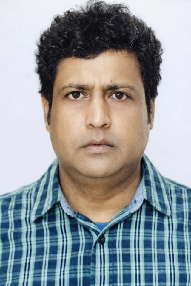 Dr. Vikas Khanna