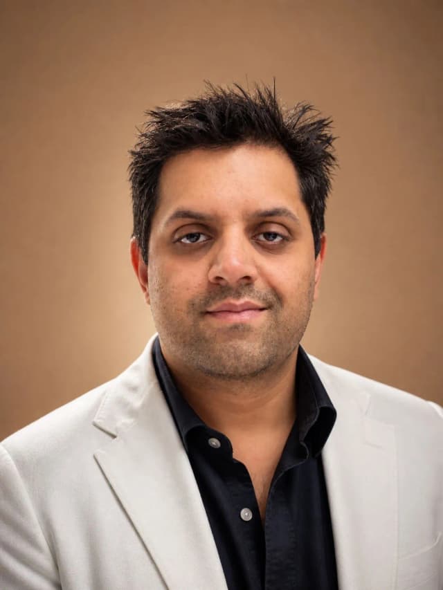 Dr. Arnav Kadian